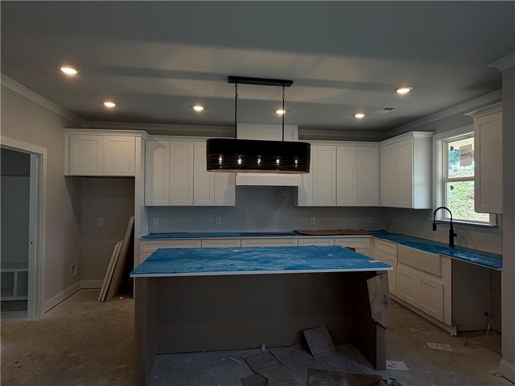 5 bedroom, 4 bathroom, 3,186 sq ft single family residence for sale at 1760 Brown Circle, Marietta, GA 30066 — photo 9