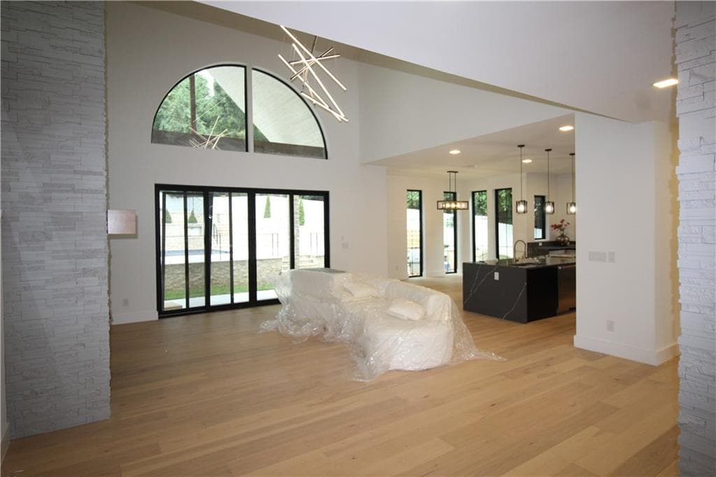 7 bedroom, 7 bathroom, 7,700 sq ft single family residence under contract at 39 Johnson Ferry Road, Sandy Springs, GA 30328 — photo 7