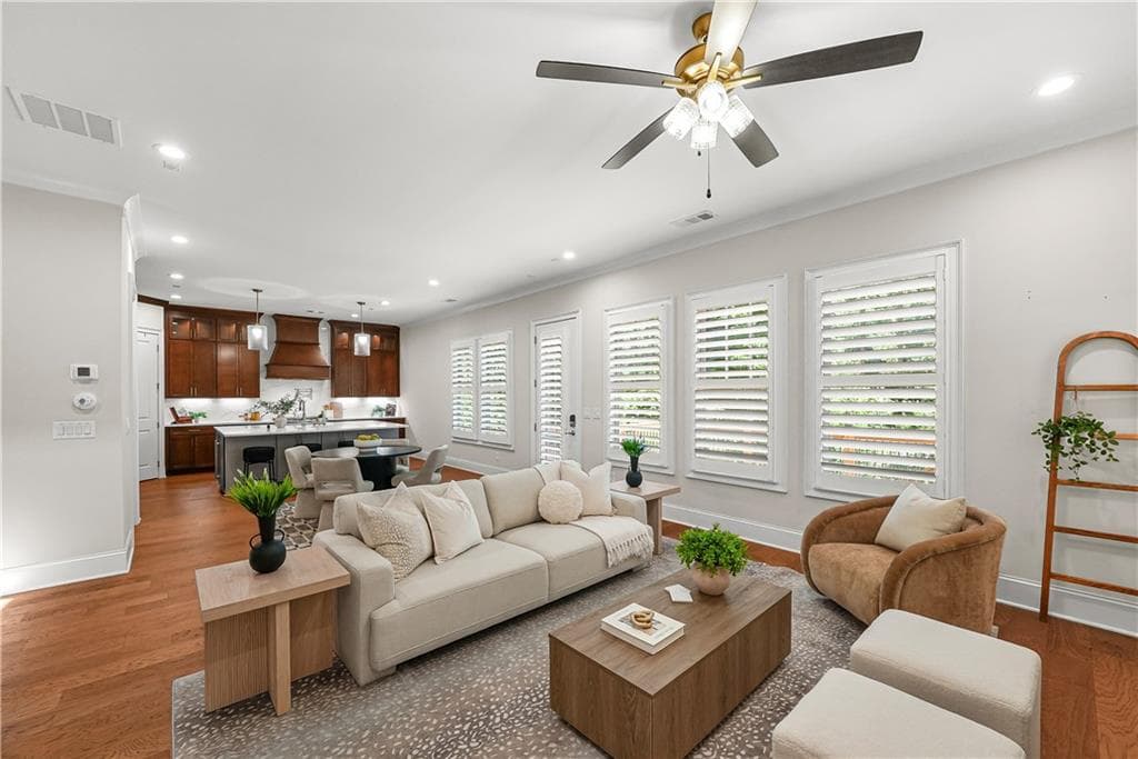 5 bedroom, 5 bathroom, 4,592 sq ft single family residence for sale at 3832 Enclave Way, Tucker, GA 30084 — photo 7