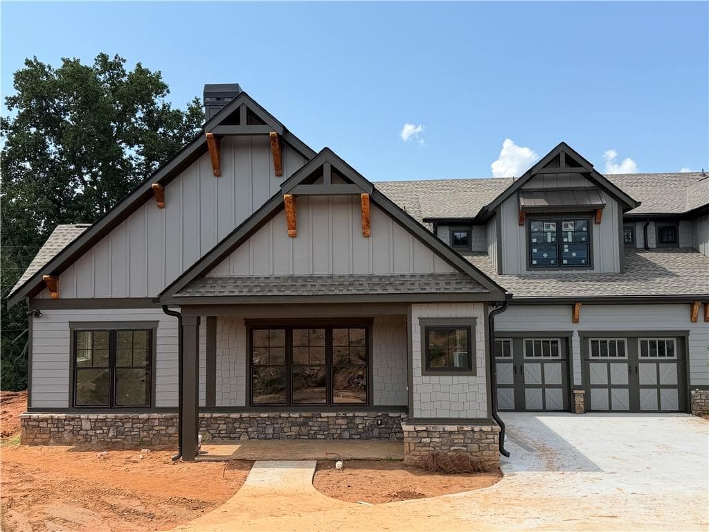 3 bedroom, 3 bathroom, 2,628 sq ft townhouse for sale at 65 Villa Vista 26, Jasper, GA 30148