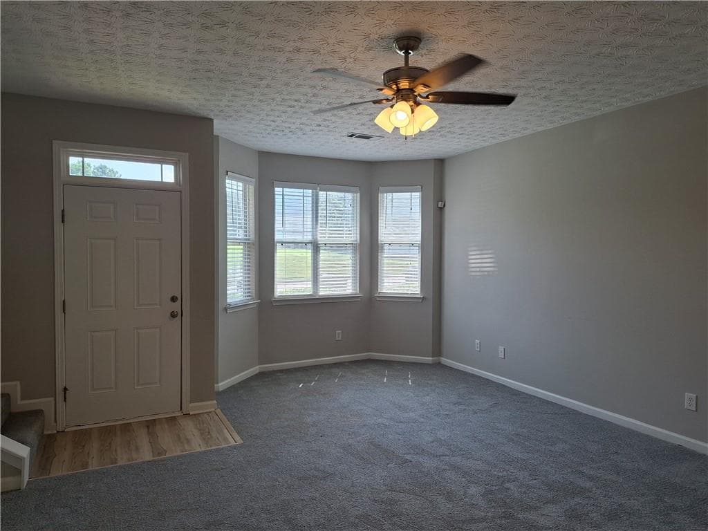 3 bedroom, 3 bathroom, 1,440 sq ft townhouse under contract at 6283 Ellenwood Drive, Rex, GA 30273 — photo 5