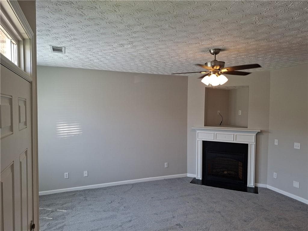3 bedroom, 3 bathroom, 1,440 sq ft townhouse under contract at 6283 Ellenwood Drive, Rex, GA 30273 — photo 8