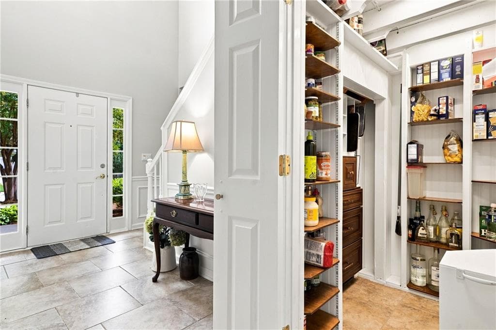 4 bedroom, 3 bathroom, 2,286 sq ft single family residence for sale at 1593 Woodmore Drive, Marietta, GA 30008 — photo 10