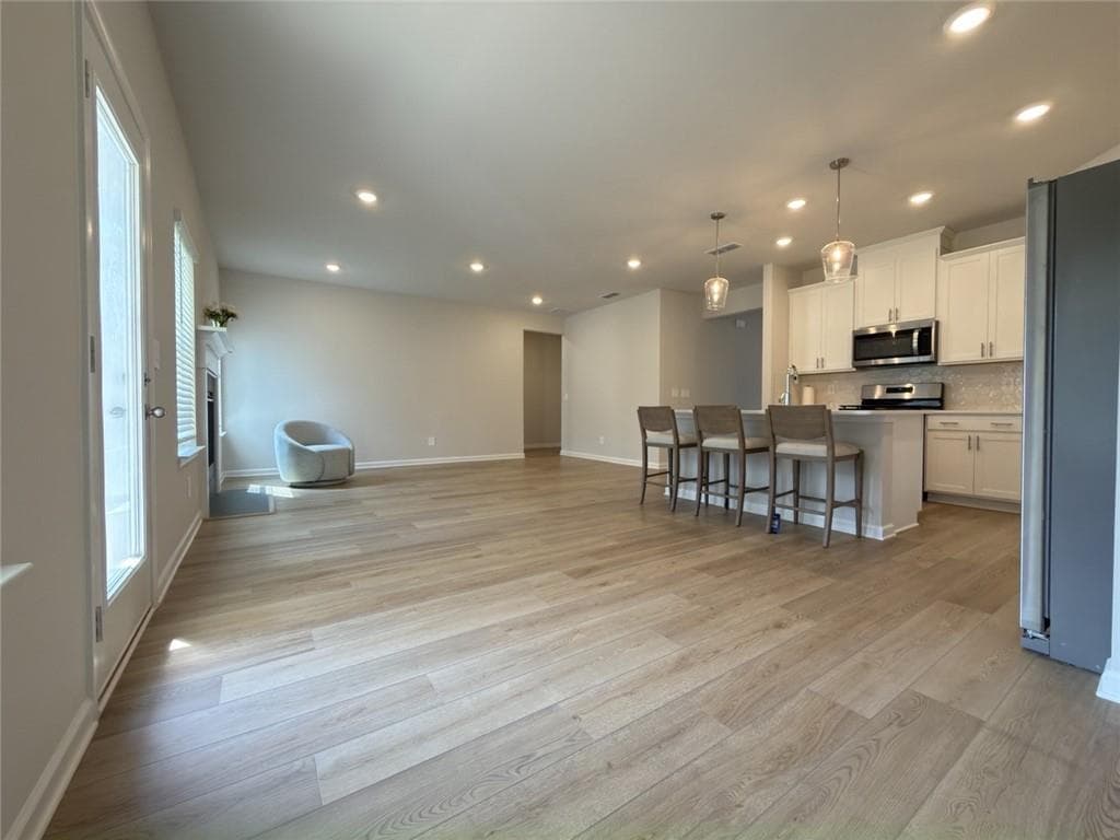 5 bedroom, 3 bathroom, 2,818 sq ft single family residence for sale at 2414 Martin Spring Bend, Lawrenceville, GA 30045 — photo 9