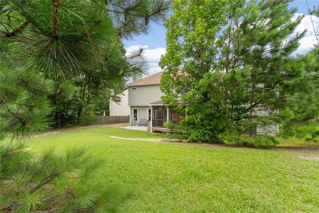 5 bedroom, 3 bathroom, 2,938 sq ft single family residence for sale at 2057 Devonhurst Drive, Powder Springs, GA 30127 — photo 2