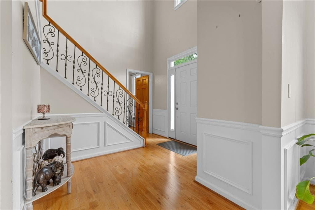 5 bedroom, 3 bathroom, 2,938 sq ft single family residence for sale at 2057 Devonhurst Drive, Powder Springs, GA 30127 — photo 6