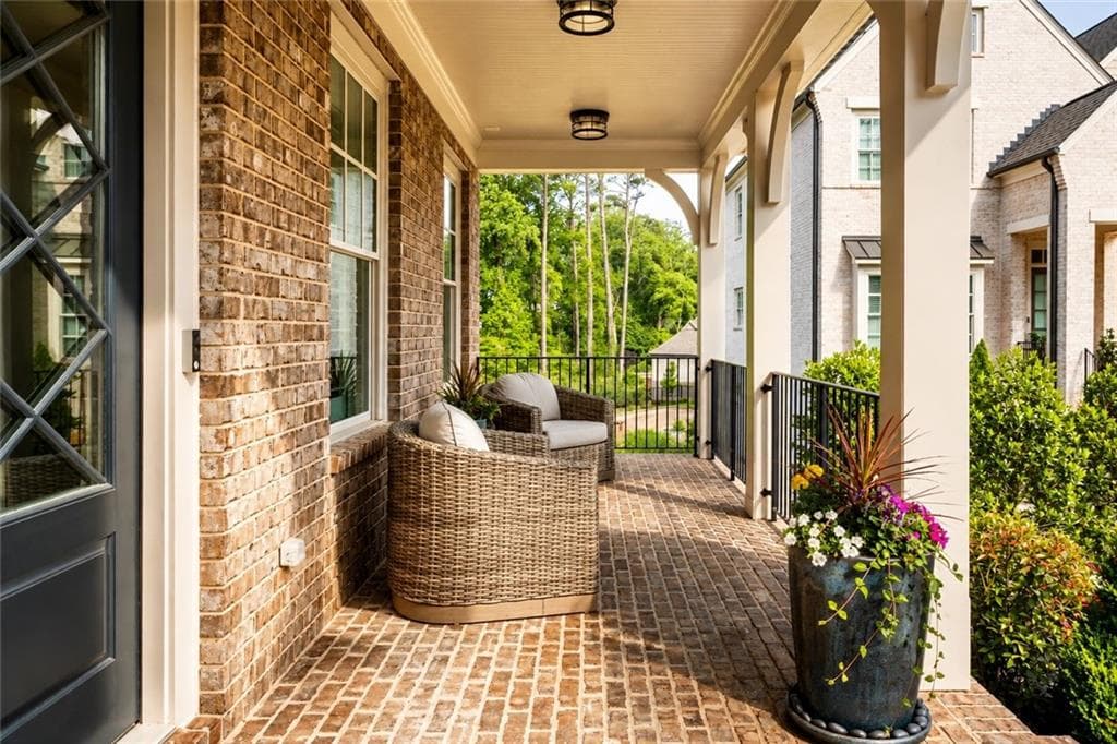5 bedroom, 5 bathroom, 4,592 sq ft single family residence for sale at 3832 Enclave Way, Tucker, GA 30084 — photo 2