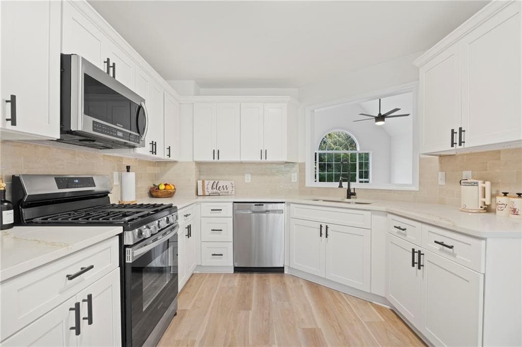 4 bedroom, 3 bathroom, 1,568 sq ft single family residence for sale at 5323 Moon Road, Powder Springs, GA 30127 — photo 8