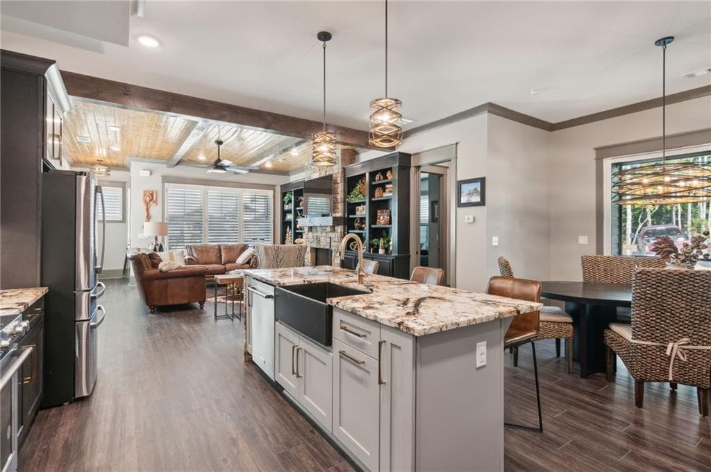 3 bedroom, 3 bathroom, 2,628 sq ft townhouse for sale at 65 Villa Vista 26, Jasper, GA 30148 — photo 8