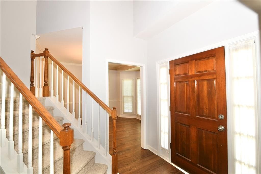 4 bedroom, 3 bathroom, 2,196 sq ft single family residence for rent at 5025 Byers Road, Alpharetta, GA 30022 for $2,900 a month — photo 3