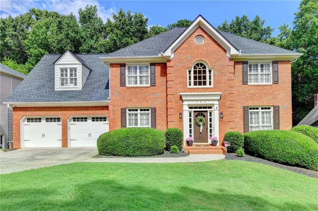 5 bedroom, 4 bathroom, 4,119 sq ft single family residence for sale at 350 Welwyn Walk, Alpharetta, GA 30022