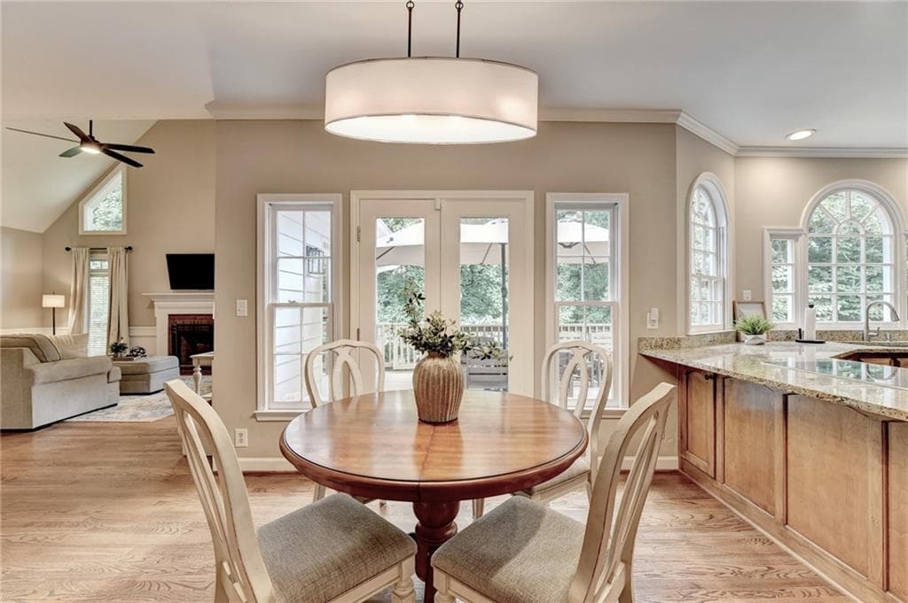 5 bedroom, 4 bathroom, 4,119 sq ft single family residence for sale at 350 Welwyn Walk, Alpharetta, GA 30022 — photo 6