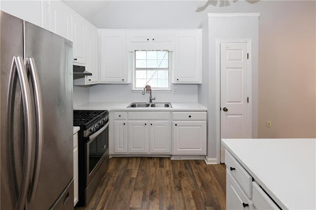 3 bedroom, 3 bathroom, 1,938 sq ft single family residence for sale at 75 Woodland Ridge Circle, Covington, GA 30016 — photo 8
