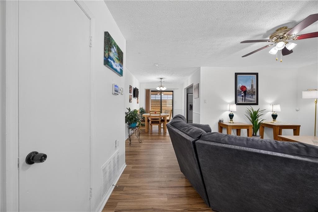 3 bedroom, 2 bathroom, 1,210 sq ft single family residence for sale at 1019 Park West Lane, Stone Mountain, GA 30088 — photo 4