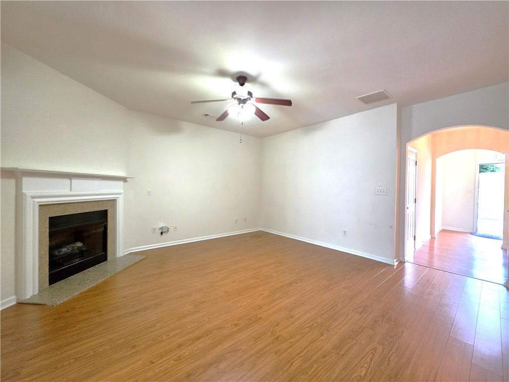 3 bedroom, 3 bathroom, 1,696 sq ft townhouse for sale at 1908 Dilcrest Drive, Duluth, GA 30096 — photo 10