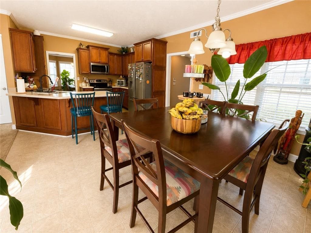 5 bedroom, 5 bathroom, 2,930 sq ft single family residence for sale at 125 Stewart Glen Drive, Covington, GA 30014 — photo 9