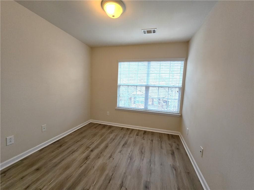 4 bedroom, 4 bathroom, 1,860 sq ft townhouse for rent at 2120 Meadow Peak Road, Duluth, GA 30097 for $2,150 a month — photo 3