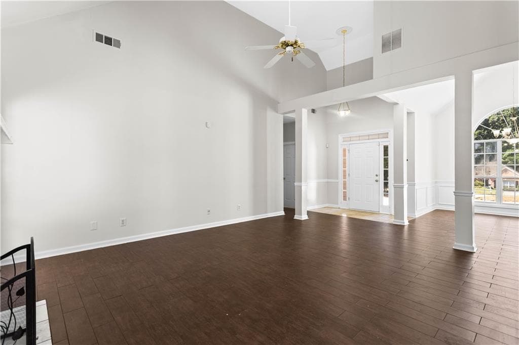 3 bedroom, 2 bathroom, 1,680 sq ft single family residence for rent at 965 Dogwood Park Drive, Lawrenceville, GA 30046 for $2,300 a month — photo 6