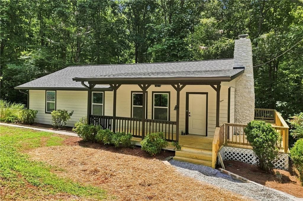 3 bedroom, 2 bathroom, 1,400 sq ft home for sale at 283 Ash Circle, Waleska, GA