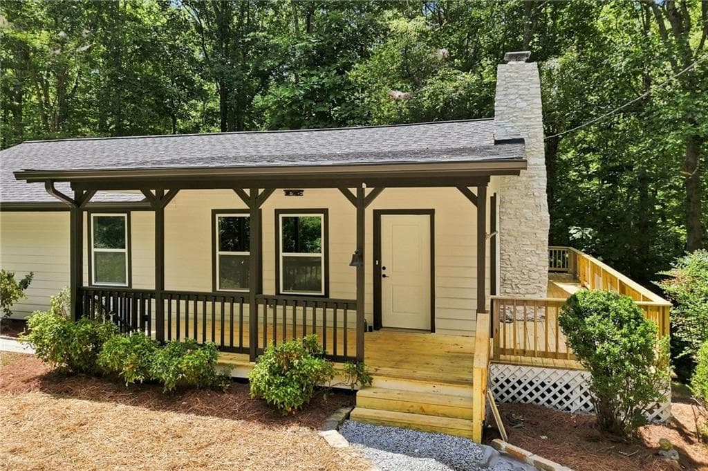 3 bedroom, 2 bathroom, 1,400 sq ft single family residence for sale at 283 Ash Circle, Waleska, GA 30183 — photo 5