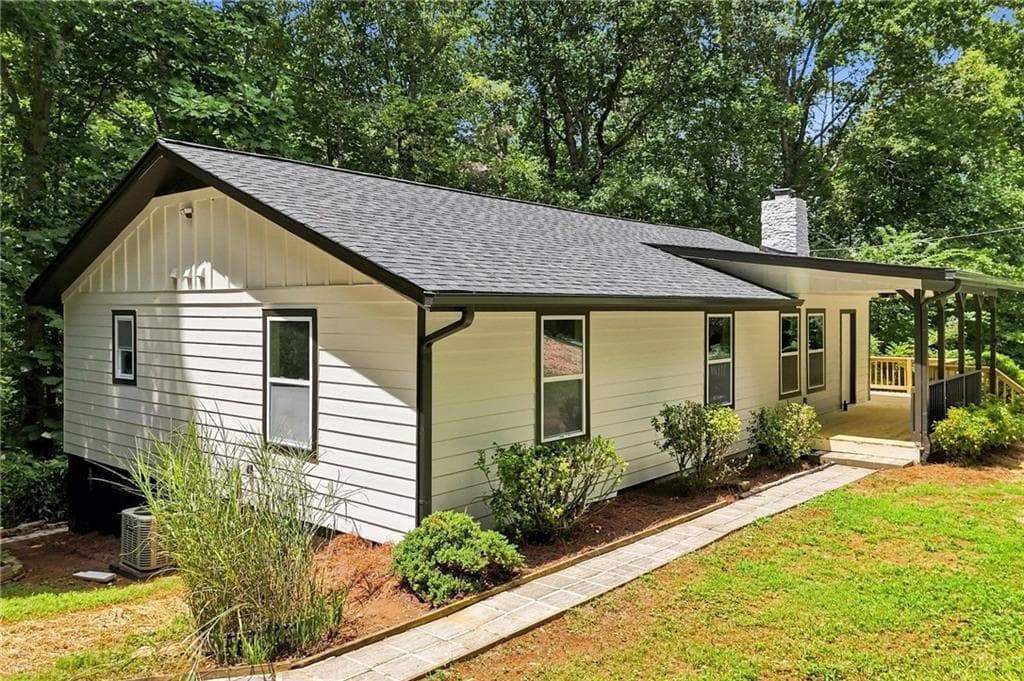 3 bedroom, 2 bathroom, 1,400 sq ft single family residence for sale at 283 Ash Circle, Waleska, GA 30183 — photo 6