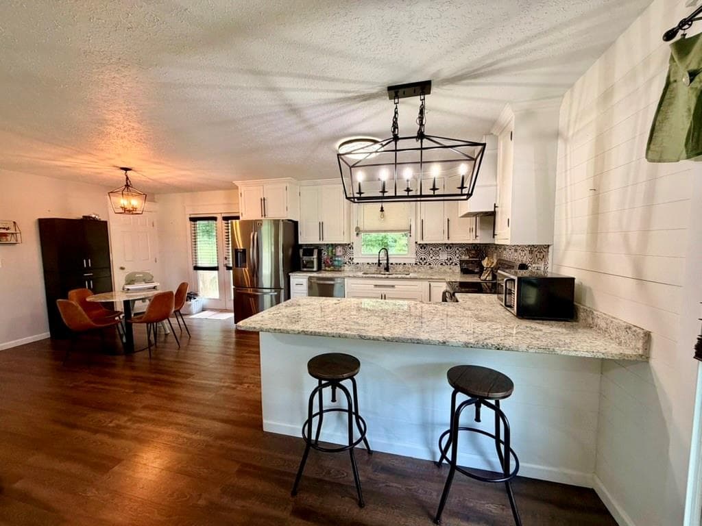 2 bedroom, 2 bathroom, 1,584 sq ft single family residence for sale at 4886 Buchanan Highway, Buchanan, GA 30113 — photo 5
