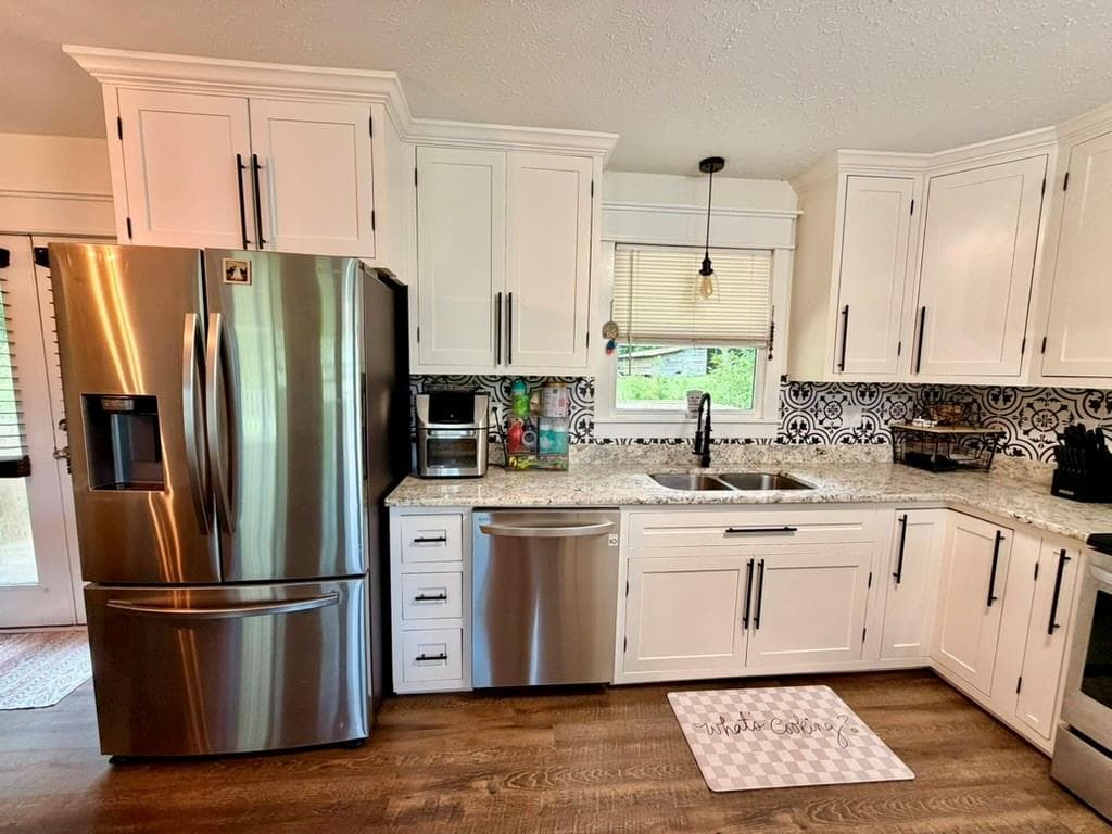 2 bedroom, 2 bathroom, 1,584 sq ft single family residence for sale at 4886 Buchanan Highway, Buchanan, GA 30113 — photo 6