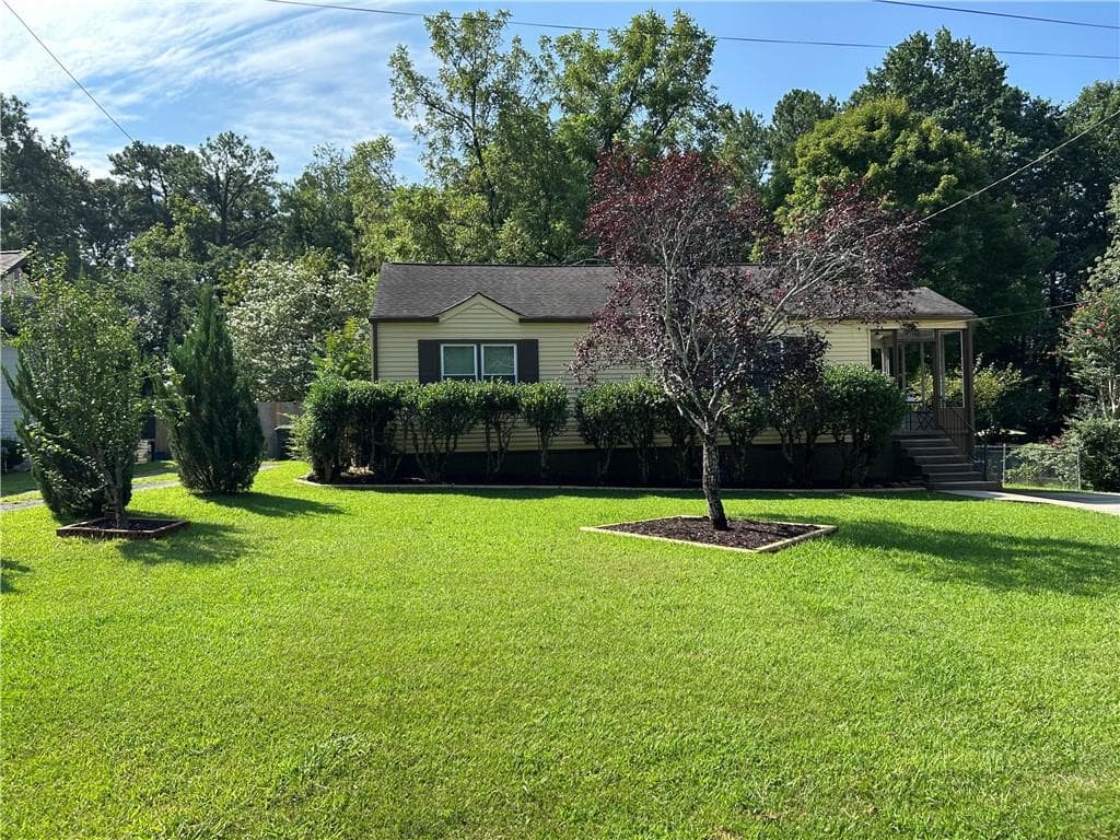 2 bedroom, 1 bathroom, 1,048 sq ft single family residence for sale at 1078 Barnes Mill Road, Marietta, GA 30062