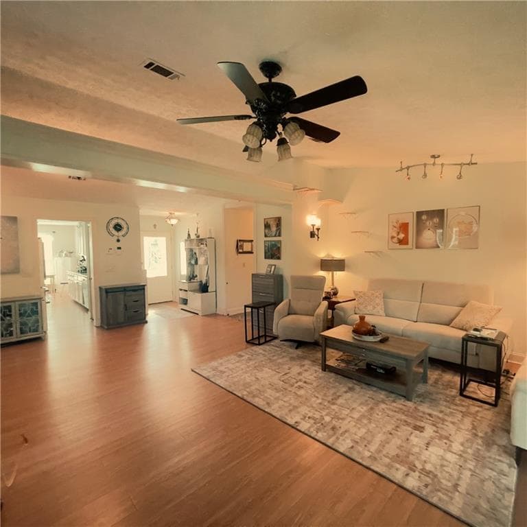 4 bedroom, 2 bathroom, 1,920 sq ft single family residence for sale at 2722 Inverloch Circle, Duluth, GA 30096 — photo 8