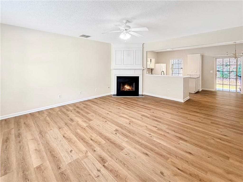 3 bedroom, 3 bathroom, 1,378 sq ft townhouse for rent at 4085 Howell Park Road, Duluth, GA 30096 for $2,000 a month — photo 3