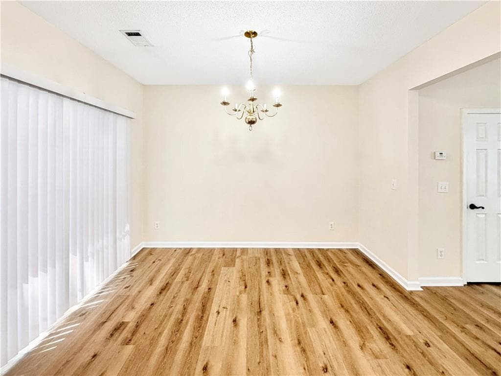 3 bedroom, 3 bathroom, 1,378 sq ft townhouse for rent at 4085 Howell Park Road, Duluth, GA 30096 for $2,000 a month — photo 7