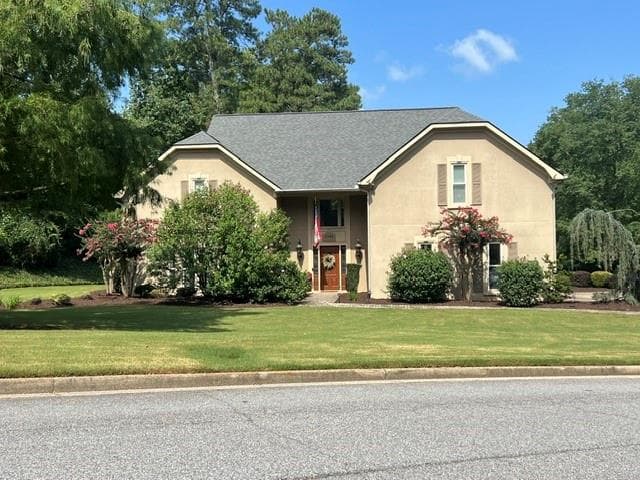 4 bedroom, 4 bathroom, 3,323 sq ft single family residence for sale at 12080 Magnolia Crescent Drive, Roswell, GA 30075 — photo 3