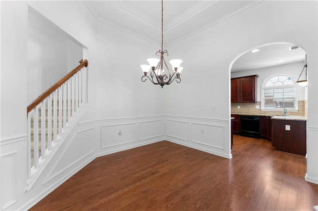 3 bedroom, 3 bathroom, 1,944 sq ft townhouse under contract at 431 Brookes Walk, Woodstock, GA 30188 — photo 8