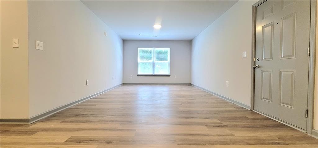 3 bedroom, 2 bathroom, 1,292 sq ft condominium for sale at 3103 Fairington Village Drive, Lithonia, GA 30038 — photo 5
