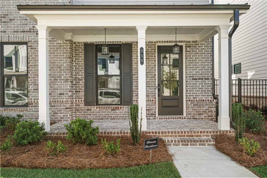 4 bedroom, 4 bathroom, 2,573 sq ft single family residence for sale at 1274 Waterhaven Boulevard, Cumming, GA 30041 — photo 7