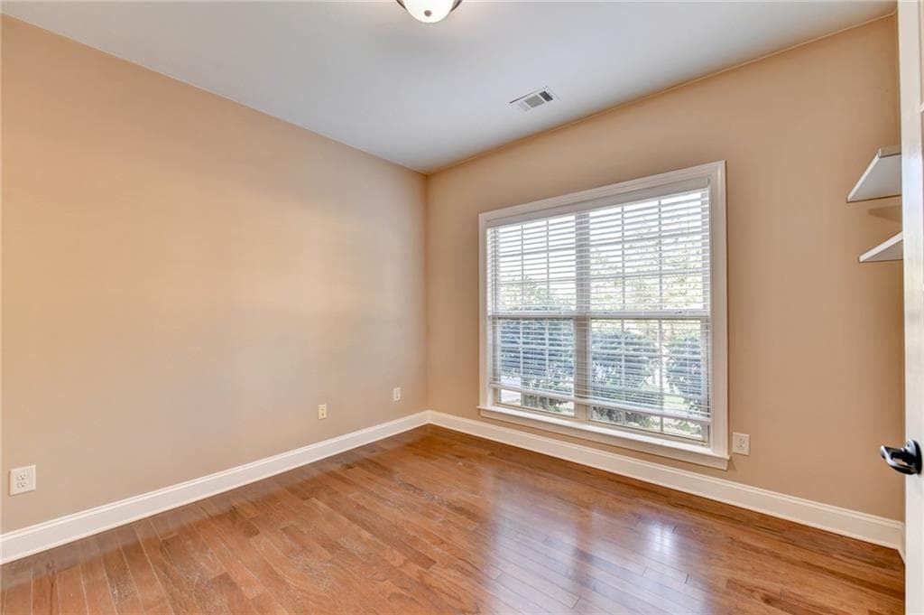 4 bedroom, 4 bathroom, 3,378 sq ft single family residence for rent at 3709 Union Park Drive, Duluth, GA 30097 for $3,300 a month — photo 7