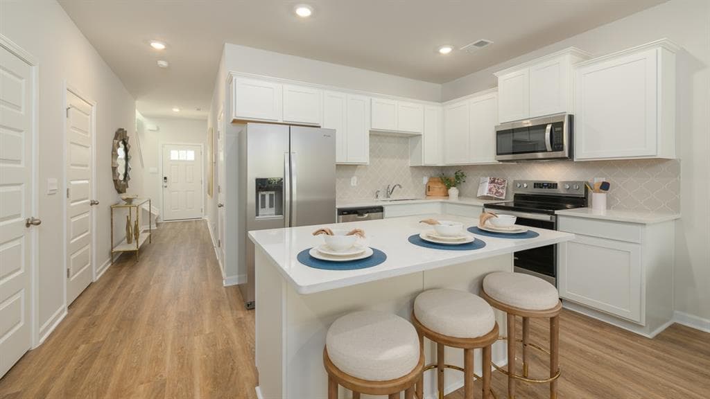 3 bedroom, 3 bathroom, 1,425 sq ft townhouse for sale at 2256 Moss Hill Rd, Stone Mountain, GA 30088 — photo 10
