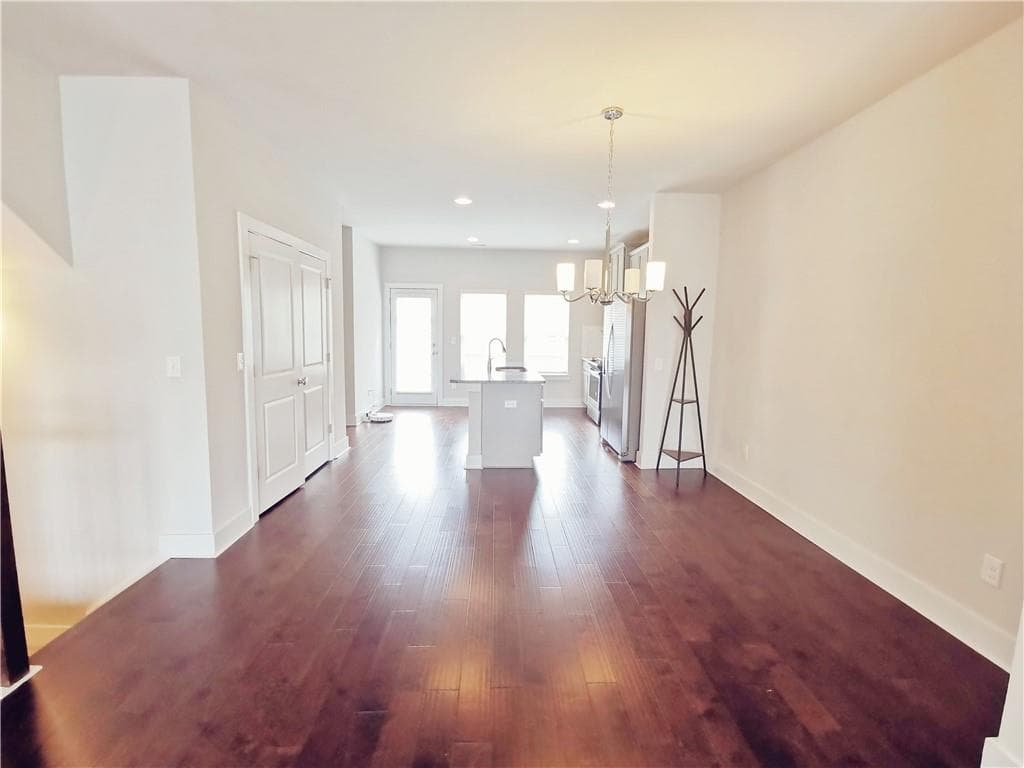 3 bedroom, 4 bathroom, 1,600 sq ft townhouse for rent at 3795 Oxford Circle, Atlanta, GA 30340 for $2,750 a month — photo 3