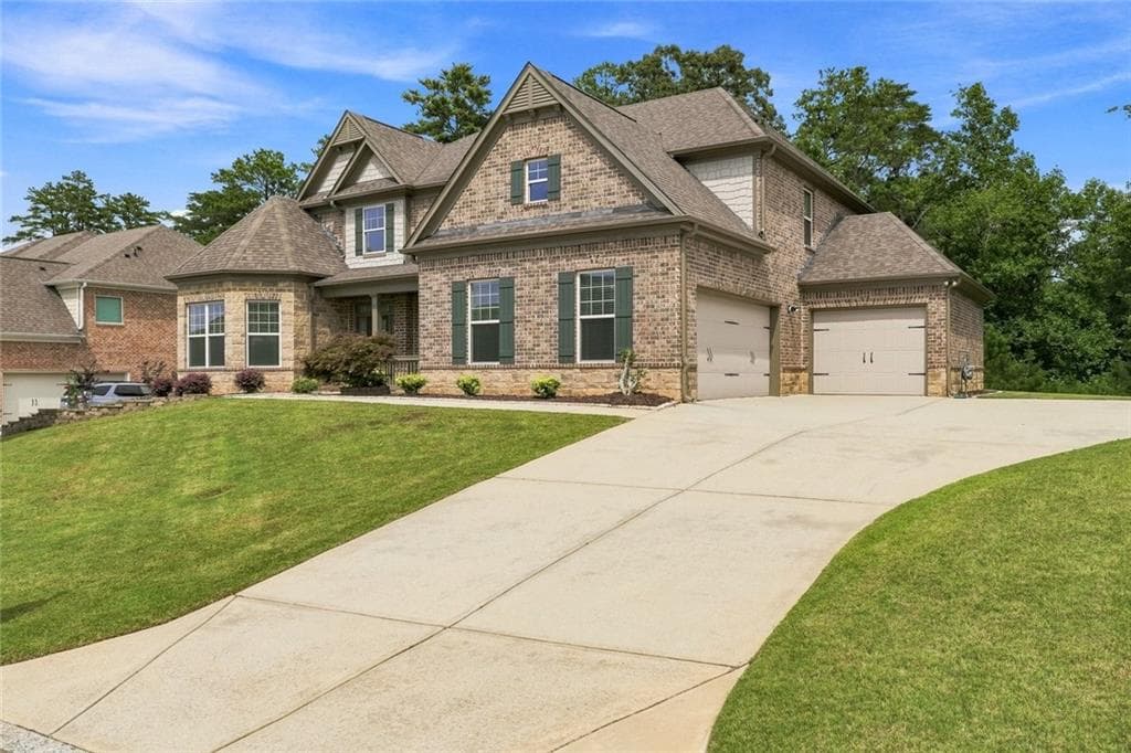 4 bedroom, 4 bathroom, 3,527 sq ft single family residence for sale at 810 Grand Reserve Drive, Suwanee, GA 30024 — photo 3