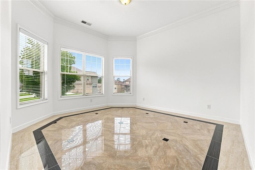 4 bedroom, 4 bathroom, 3,527 sq ft single family residence for sale at 810 Grand Reserve Drive, Suwanee, GA 30024 — photo 6