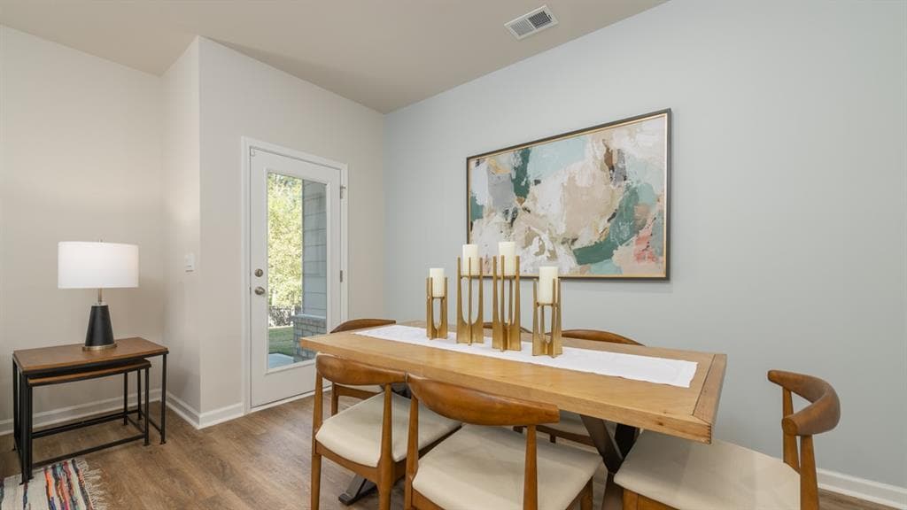 3 bedroom, 3 bathroom, 1,425 sq ft townhouse for sale at 2239 Windward Drive, Stone Mountain, GA 30088 — photo 8