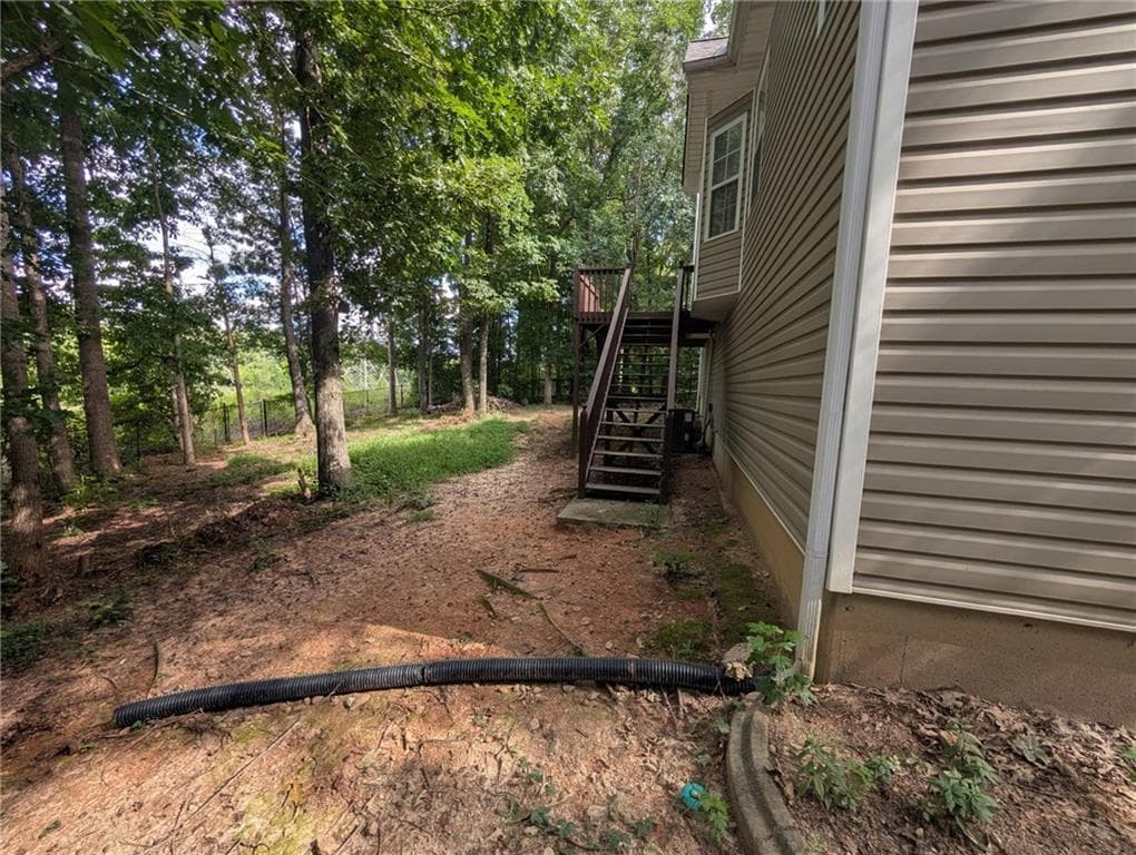 3 bedroom, 2 bathroom, 1,557 sq ft single family residence for sale at 81 Glen Ridge Drive, Villa Rica, GA 30180 — photo 3