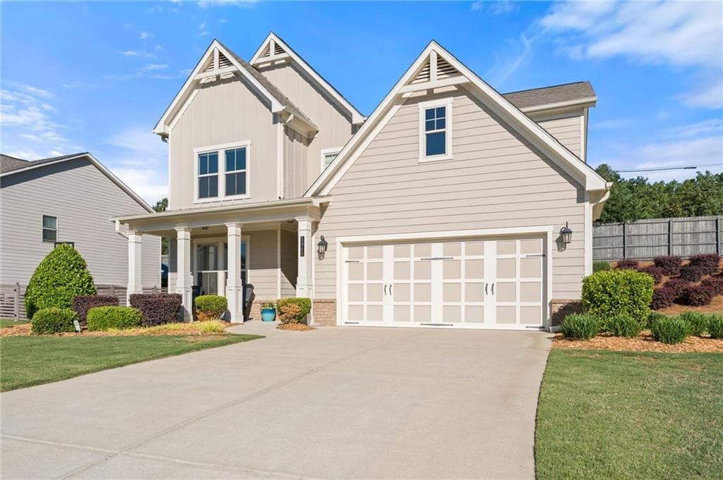 5 bedroom, 4 bathroom, 2,759 sq ft single family residence for sale at 5845 Stargazer Way, Cumming, GA 30028 — photo 4