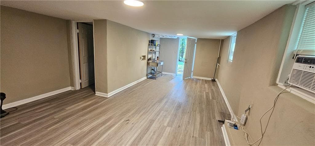 4 bedroom, 2 bathroom, 1,552 sq ft single family residence for sale at 488 SW Pomona Circle, Atlanta, GA 30315 — photo 2