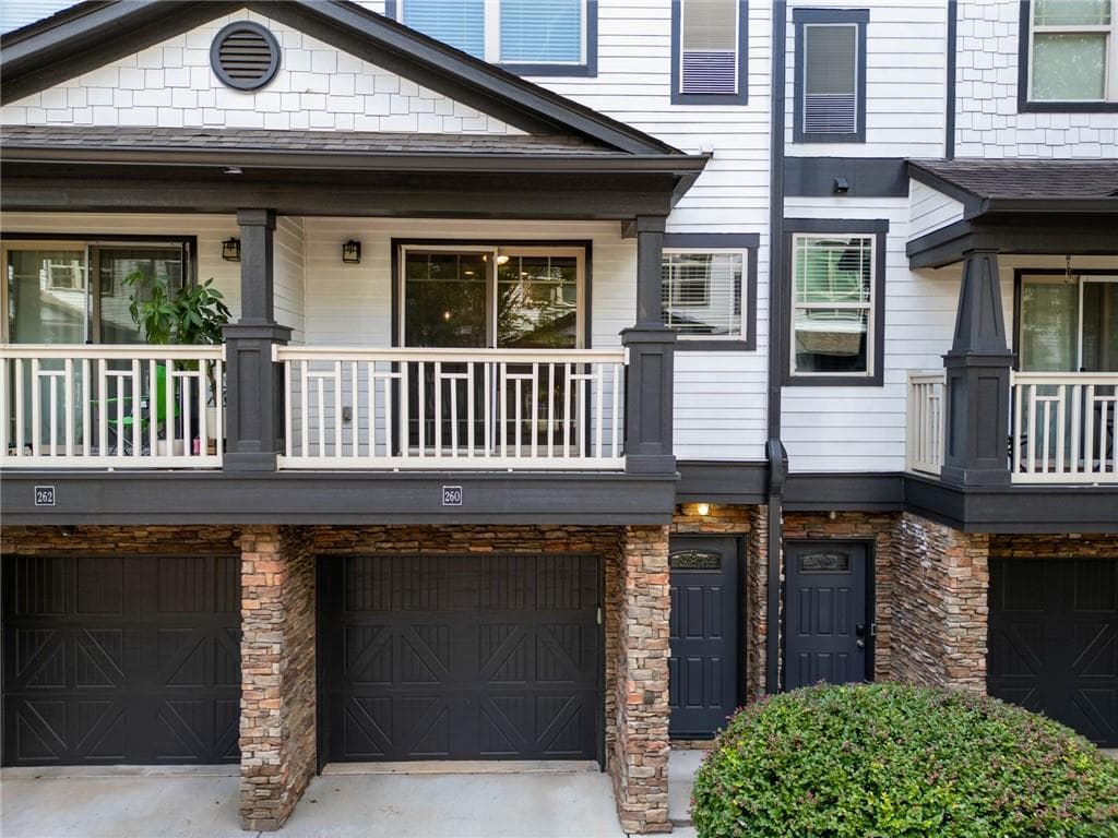 2 bedroom, 3 bathroom, 1,239 sq ft townhouse for sale at 221 Semel Circle 260, Atlanta, GA 30309 — photo 4