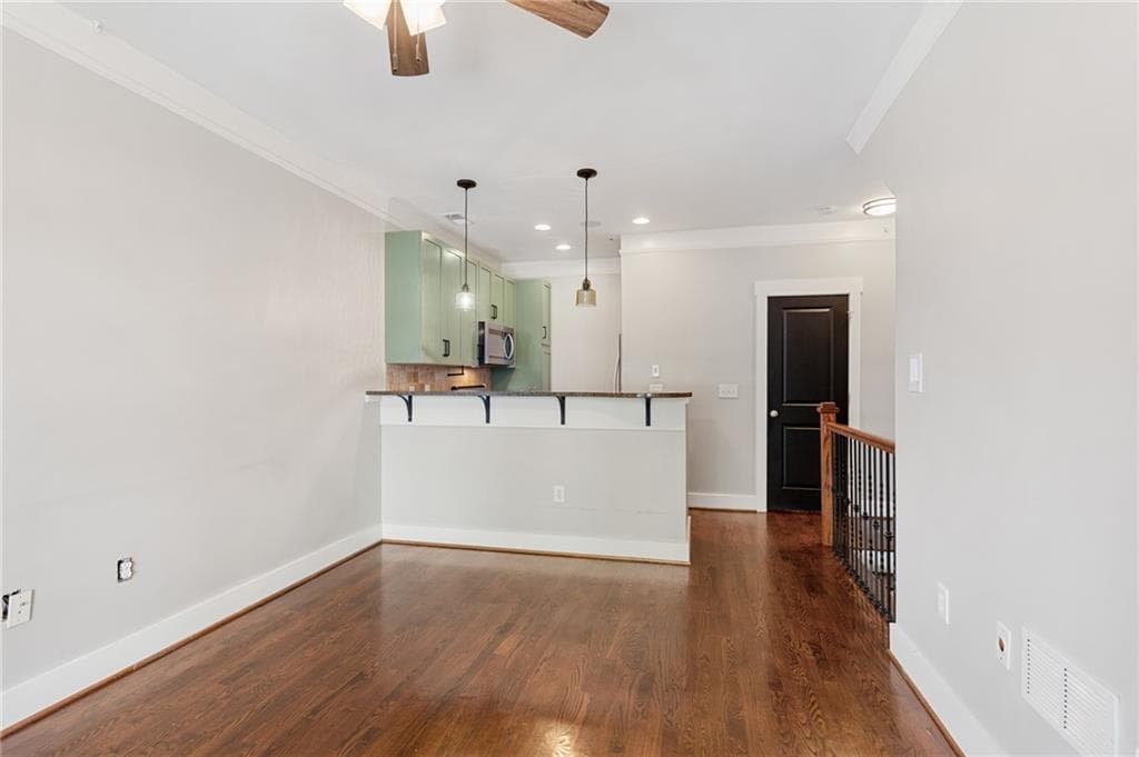 2 bedroom, 3 bathroom, 1,239 sq ft townhouse for sale at 221 Semel Circle 260, Atlanta, GA 30309 — photo 8