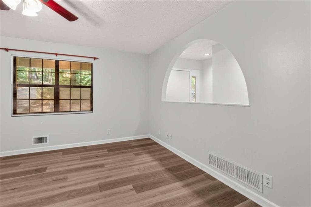 3 bedroom, 2 bathroom, 1,372 sq ft single family residence for sale at 45 Guthrie Place, Stockbridge, GA 30281 — photo 6