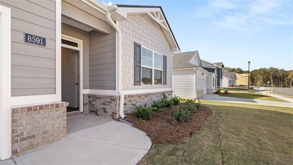 4 bedroom, 2 bathroom, 1,774 sq ft single family residence for sale at 130 Melrose Court, Jefferson, GA 30549 — photo 2