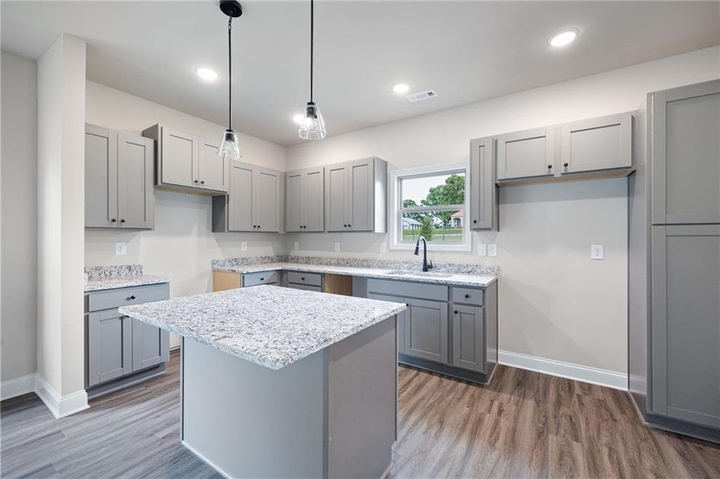 3 bedroom, 3 bathroom, 1,369 sq ft single family residence for sale at 107 Winston Way, Carrollton, GA 30117 — photo 10