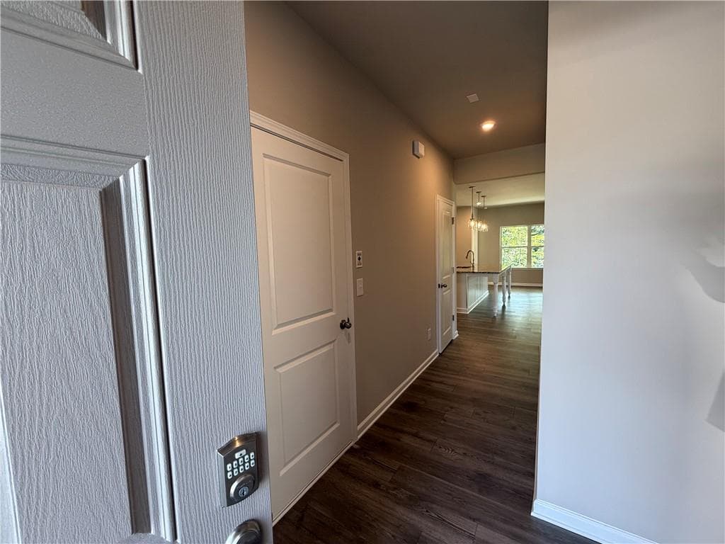 3 bedroom, 2 bathroom, 1,785 sq ft single family residence for sale at 30 Madison Lane, Adairsville, GA 30103 — photo 3